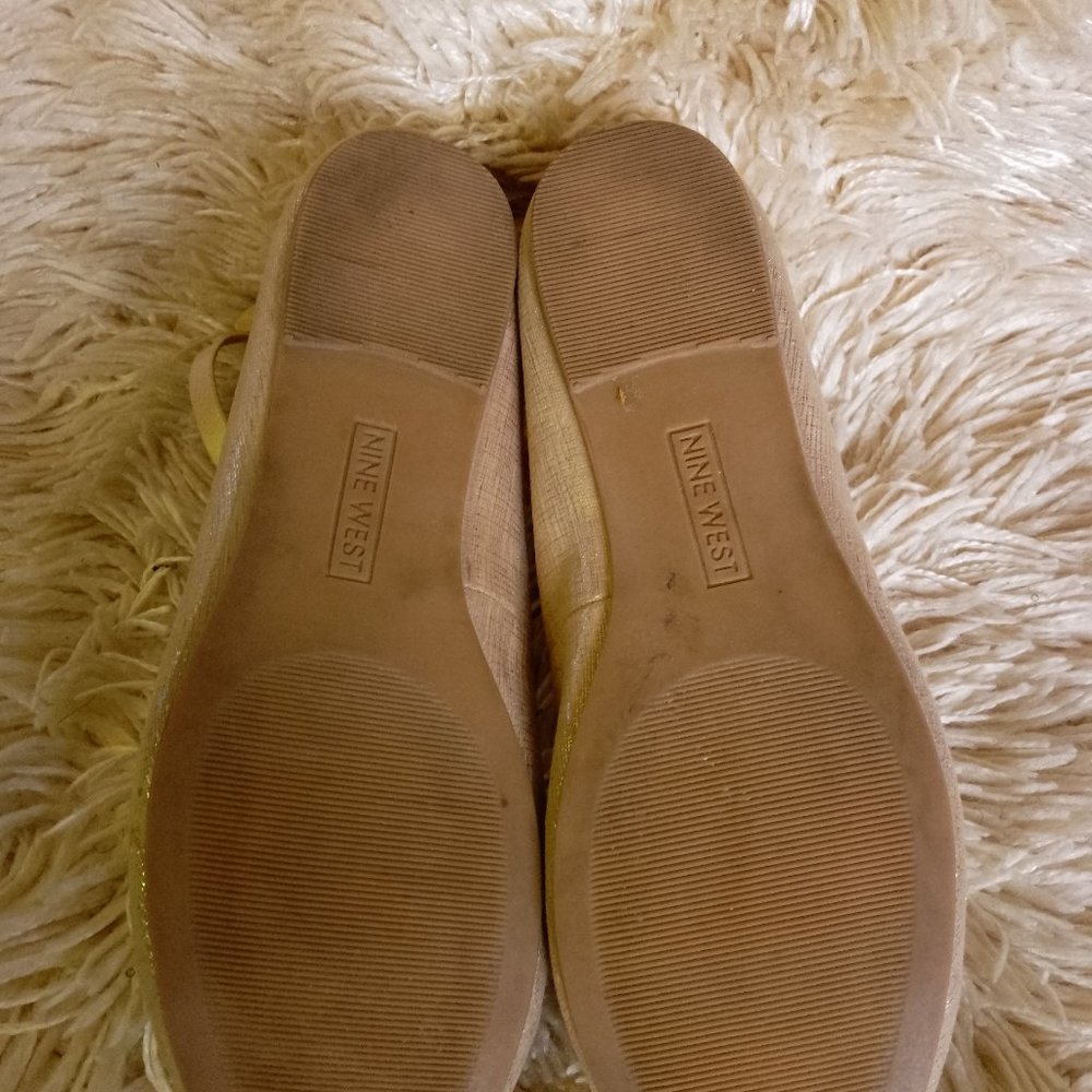Nine West, 5 US, Light Gold - Picture 4 of 6